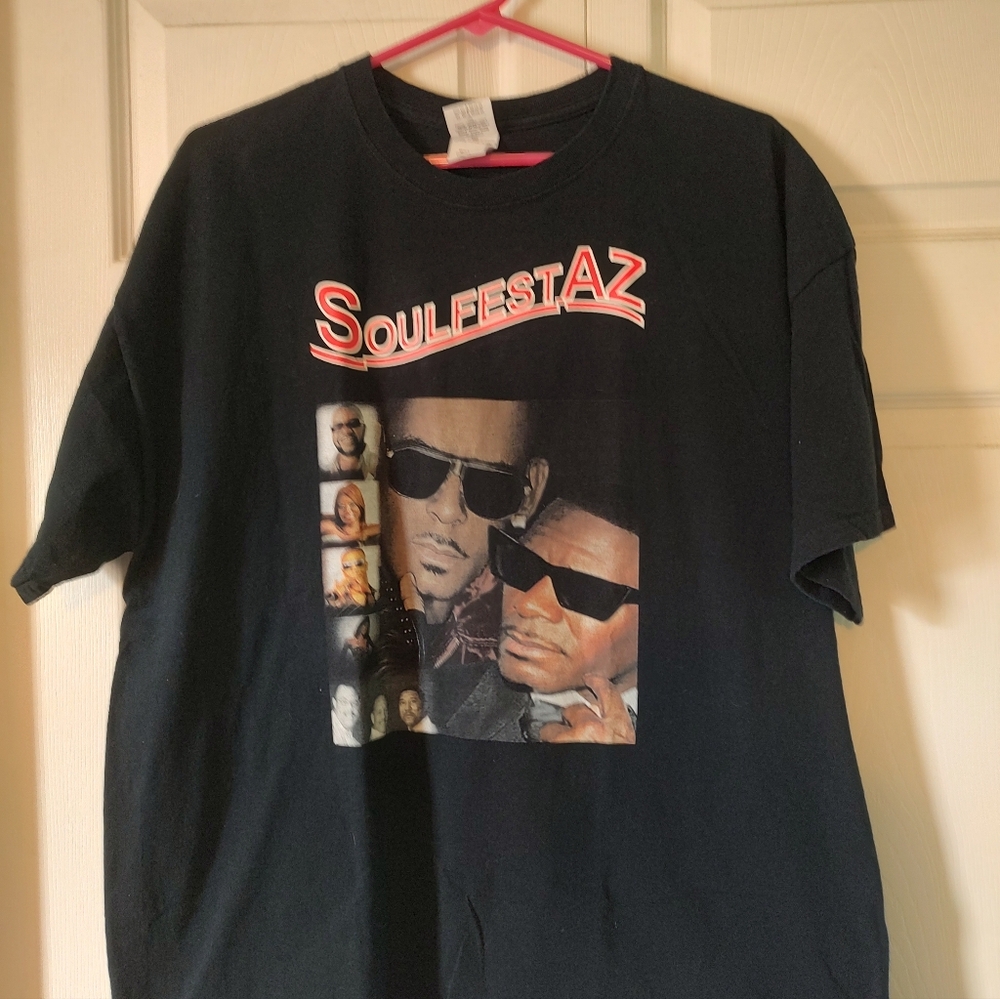 Gildan Black SoulFestAZ Graphic Short Sleeve Tee R Kelly Adult XL
